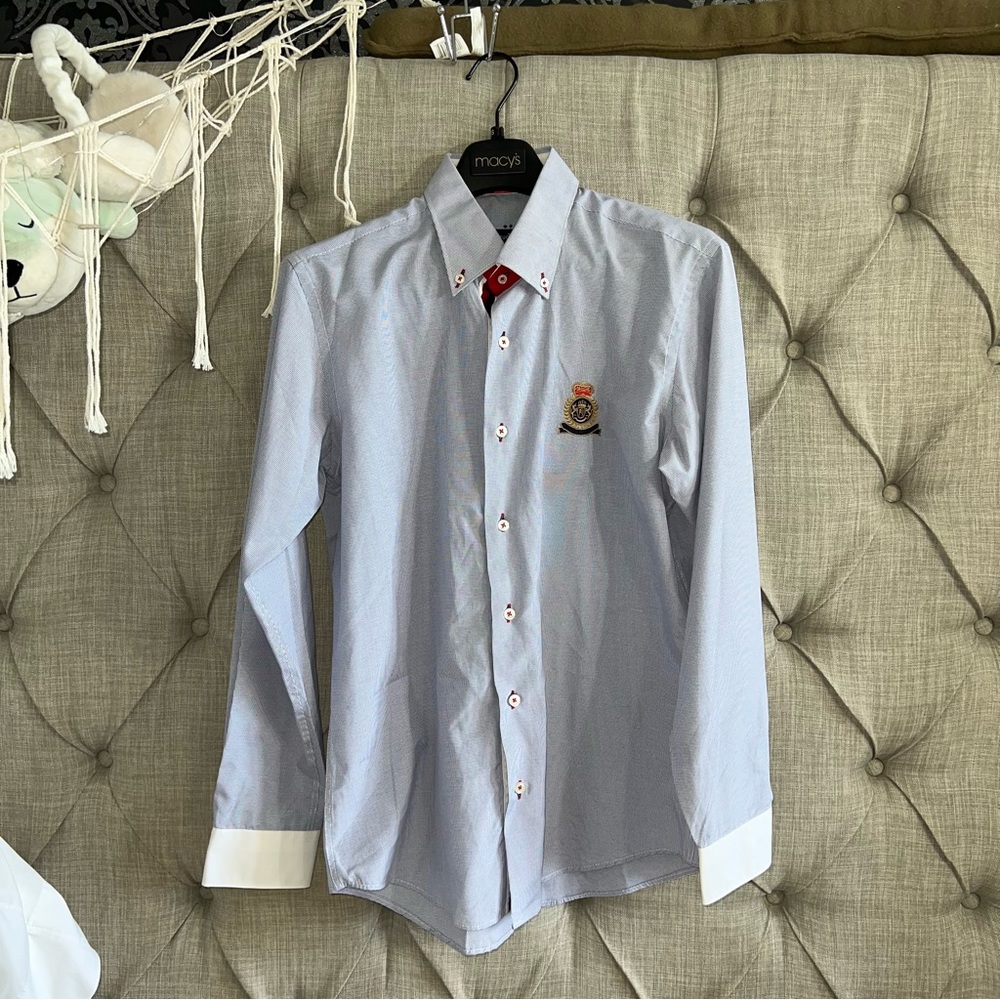 Tudors Men Size L Blue Long Sleeve Button-Down Shirt Embroidered Patch Crest